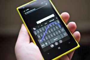 สถิติการพิมพ์เร็วที่สุดในโลกถูกทำลายด้วยเด็กอายุ 15 ปี ด้วย Word Flow Keyboard บน Windows phone 8.1