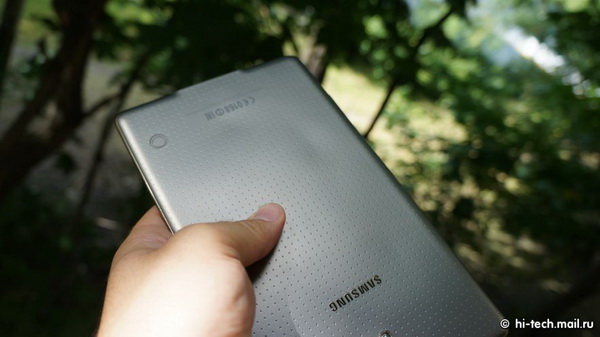 Samsung ออกมายอมรับผิดเรื่องฝาหลัง Galaxy Tab S เป็นเพราะไม่ได้มาตรฐาน