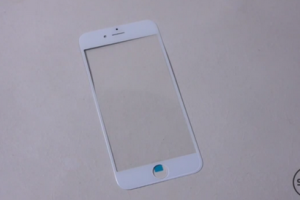 หลุดชิ้นส่วนหน้าจอกระจก Sapphire ของ iPhone 6