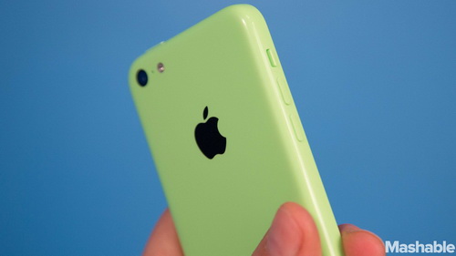 iPhone 5c ลดกระหน่ำแบบสุดๆ เหลือเพียง 32 บาทไทยเท่านั้น