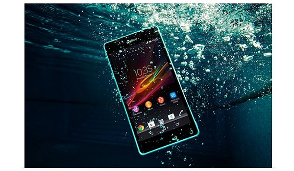 สัมผัสการถ่ายภาพใต้น้ำระดับ Full HD ไปกับ SONY Xperia ZR