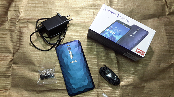 รีวิวมือถือ Asus Zenfone 2 Deluxe ผมว่ามันสวยและคุ้มค่านะ