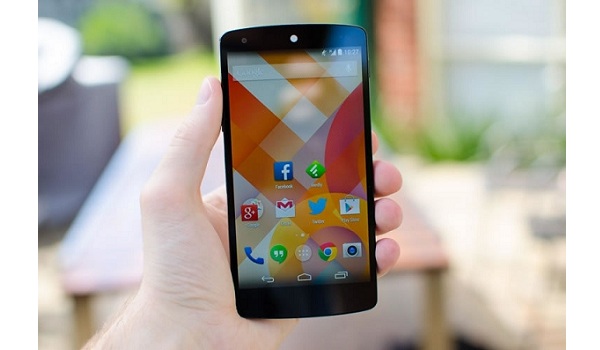 ลือ!! Google จะวางขายสมาร์ทโฟน Nexus ใหม่ผ่านทางร้านค้าออนไลน์เท่านั้น