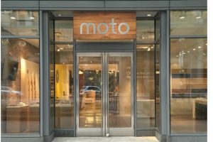 Motorola เปิดร้านค้าปลีก Moto Shop กลางเมืองชิคาโก ประเทศสหรัฐอเมริกา