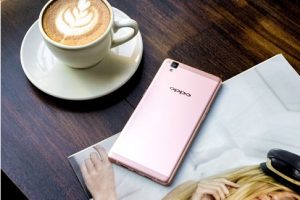 OPPO R7s กับสีสันใหม่ Rose Gold ดีไซน์หวานโดดเด่นเกินห้ามใจ