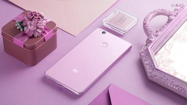 Xiaomi Mi 4S มาแรง! ทำตลาดวันแรกยอดทะลุกว่า 200,000 เครื่อง