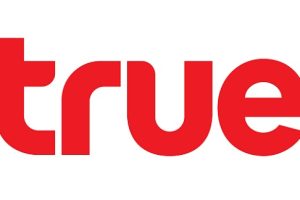 แชร์กระหน่ำ!! เหตุหญิงสาวโดนพนักงาน True ปาก้อนหินใส่รถ