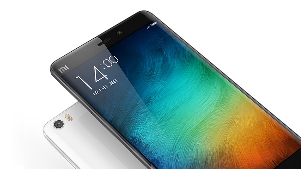 Xiaomi เตรียมผลิตสมาร์ทโฟนขอบจอโค้ง ใช้ชิป Snapdragon 823 พร้อม RAM 6GB