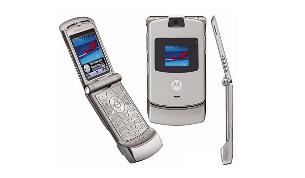 เคาะฝุ่น! Motorola เตรียมปลุกตำนาน RAZR มือถือฝาพับรุ่นใหม่