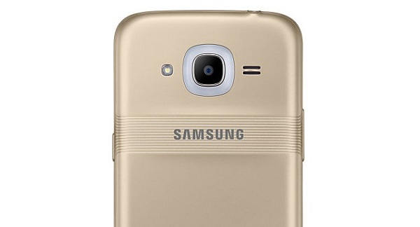 เผยภาพหลุด Samsung Galaxy J2 (2016) มาพร้อมฟีเจอร์ใหม่ Smart Glow ไฟแจ้งเตือนรอบเลนส์กล้อง