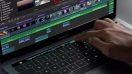 Touch Bar ของ MacBook Pro ใหม่ Apple มั่นใจว่าจะปฏิวัติวงการและประสิทธิภาพการทำงานที่เหนือชั้น