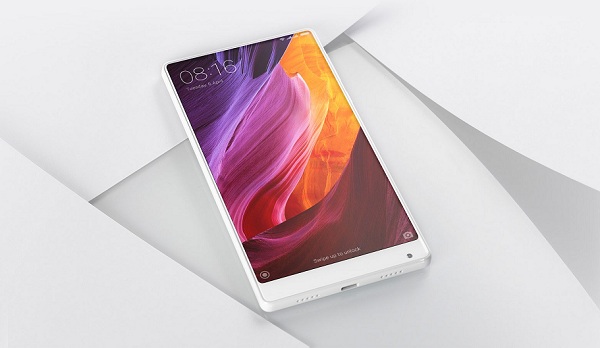 เปิดตัว Xiaomi Mi Mix สมาร์ทโฟนไร้ขอบสีขาว White Pearl ในงาน CES 2017