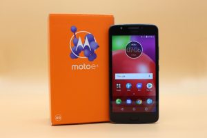 รีวิว Moto E4 รันระบบ Android 7.1.1 Nougat ตั้งแต่แกะกล่อง ดีไซน์พรีเมียม ราคาประหยัด