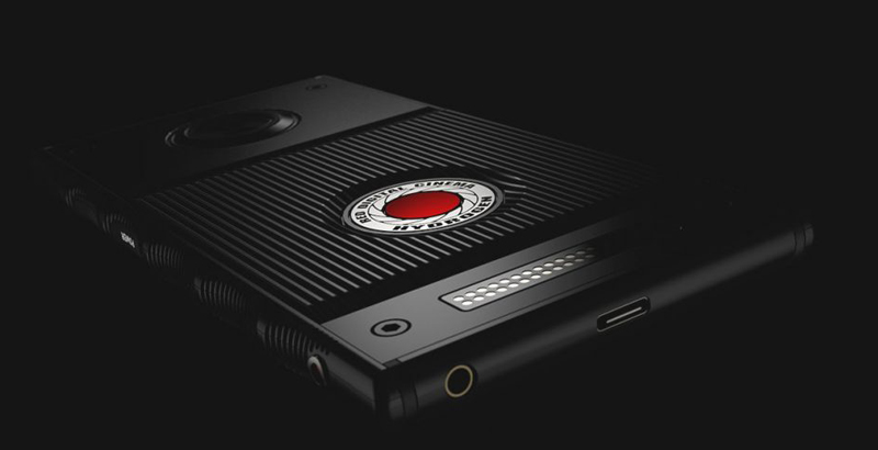 เจ๋งที่สุด! RED Hydrogen One สมาร์ทโฟนระดับพรีเมียม มาพร้อมจอภาพ Holographic