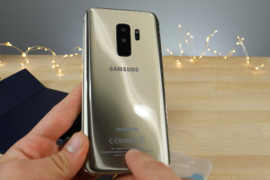 แกะกล่อง Samsung Galaxy S9+ เครื่องโคลนดีไซน์สุดเนียน! เริ่มวางขายแล้วในประเทศจีน