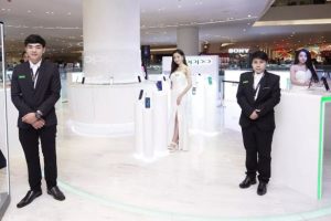 OPPO เปิดตัว Flagship Store แห่งแรกของประเทศไทย ณ อภิมหาโครงการเมือง ICONSIAM