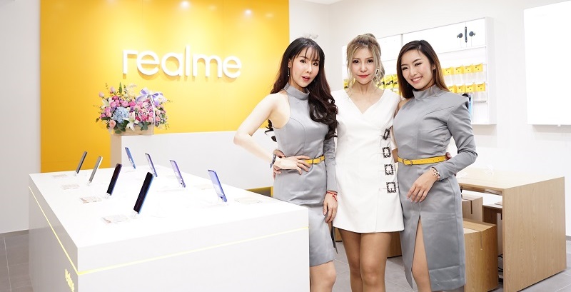 ตอกย้ำความแข็งแกร่ง!! realme เปิด Brand Shop แล้ววันนี้ จ่อเพิ่มอีก 50 สาขาก่อนสิ้นปี 2562