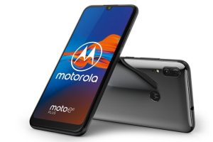 Moto E6 Plus 2021 หน้าจอ 6.1 นิ้ว ชิปเซ็ต Helio P22 แรม 4GB กล้องหลังคู่ 13MP แบตเตอรี่ 3000 mAh